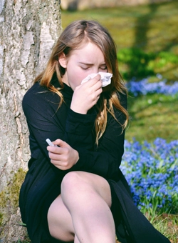 La temporada de alergias puede provocar astenia.
