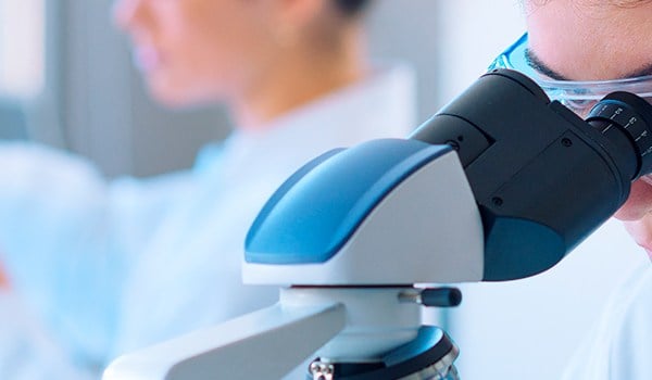 Curso Superior Universitario en Laboratorio y Diagnóstico