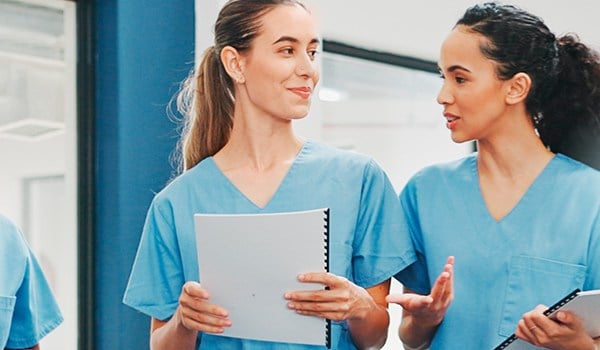 Curso Universitario en Inducción al Trabajo en Equipo y Habilidades de Comunicación para TCAE