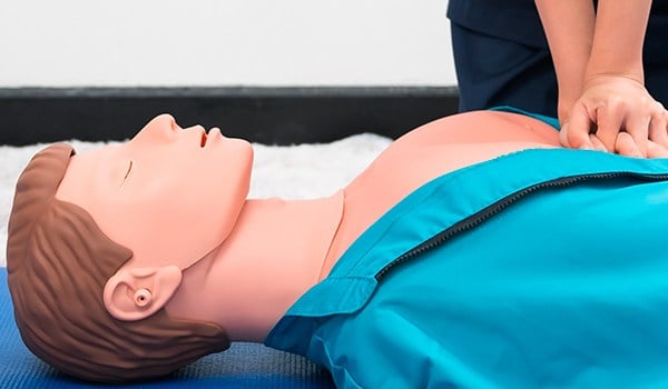 Curso Superior Universitario en Reanimación Cardiopulmonar de la Gestante en el Medio Hospitalario