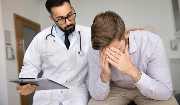 Curso Universitario en Comunicación y Manejo de Situaciones Difíciles con Pacientes y Familias