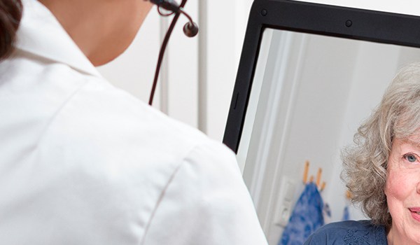 Curso Superior Universitario en Telegeriatría