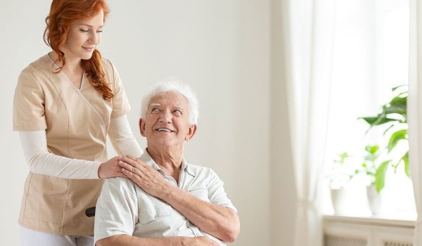 Curso Superior Universitario en humanización en los cuidados del celador