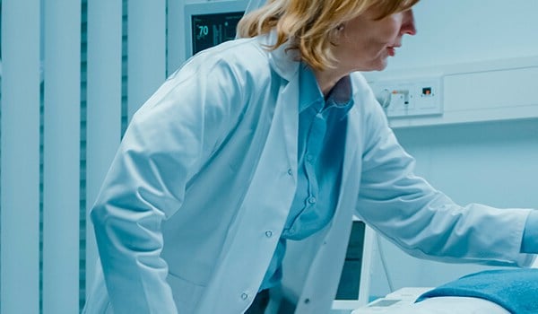 Curso Universitario en Atención y Cuidados en Oncología y Pacientes Terminales