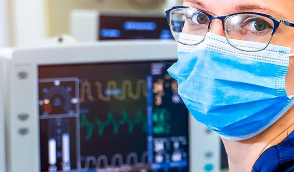 Curso de Atención y Cuidados en las Unidades de Urgencias y Emergencias