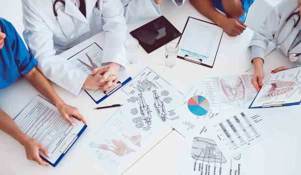 Máster de Formación Permanente en organización, gestión y administración socio-sanitaria