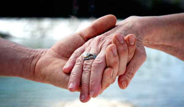 Máster de Formación Permanente en Tratamiento de Soporte y Cuidados Paliativos en el Enfermo Oncológico