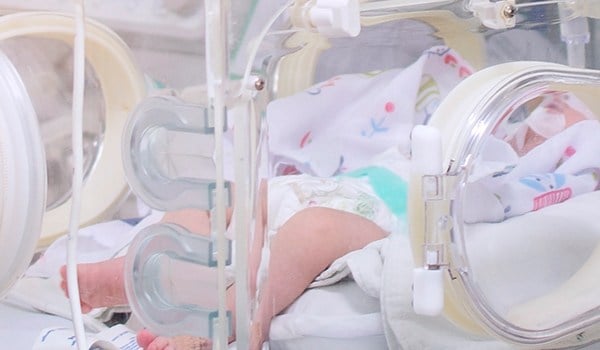 Diploma de Especialización Universitaria en Cuidados Neonatales