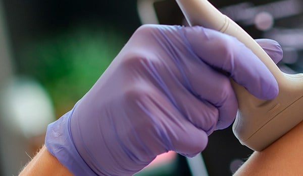 Certificado Universitario en Enfermería Pediátrica: Enfermedades Reumatológicas y Cuidados en Huesos y Articulaciones
