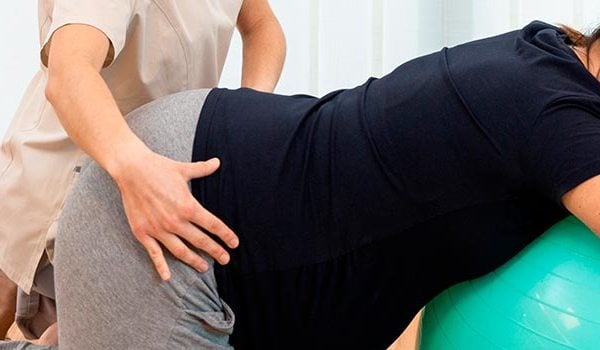 Curso de Evaluación del Suelo Pélvico Antes y Después del Parto