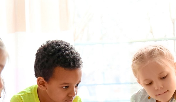 Máster de Formación Permanente en Salud Escolar: Estrategias y Formación Continua