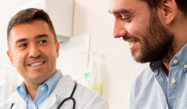 Curso Universitario en Atención Centrada en la Persona: Transformando la Práctica Clínica