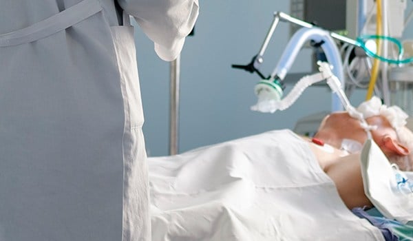 Máster de Formación Permanente en Cuidados Críticos e Intensivos