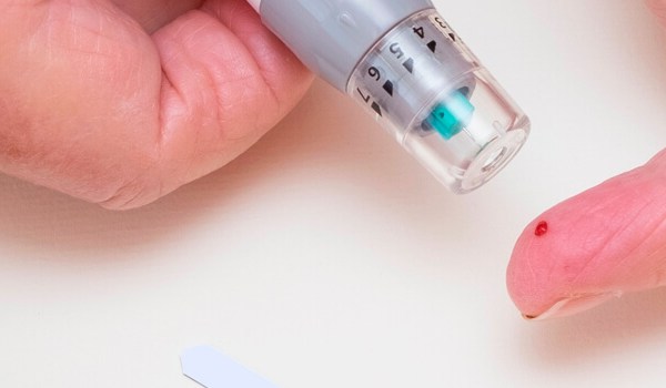 Curso Universitario en Educación para la Salud en Diabetes Mellitus Tipo II