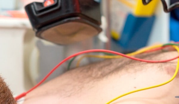 Curso Universitario en La Ética y Legislación en el Uso del Desfibrilador