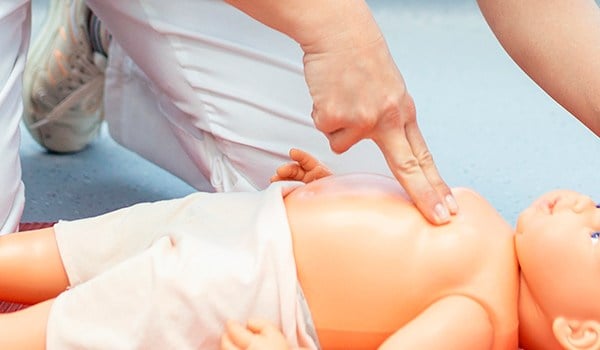 Curso de Actualización en Reanimación Cardiopulmonar Avanzada Pediátrica y Neonatal