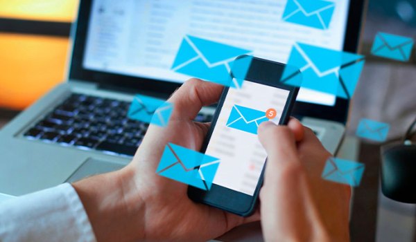 Curso Universitario en Informática Práctica: Internet y Correo Electrónico