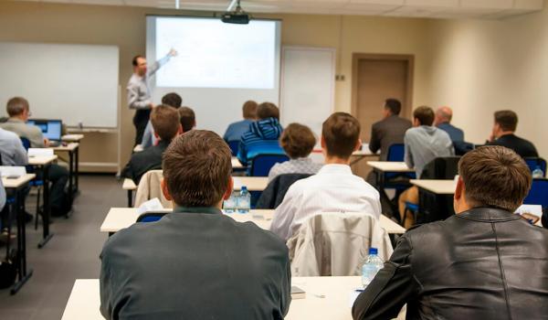 Experto Universitario en Estrategias Pedagógicas para la Formación de Adultos