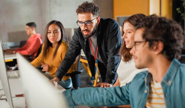 Máster de Formación Permanente en Tecnologías de la Información y Formación