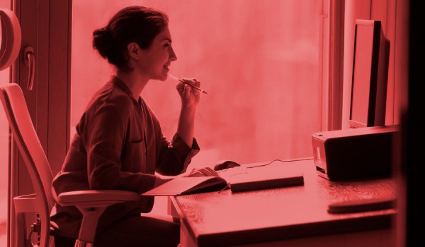 Curso Universitario en Ergonomía y Bienestar en el Trabajo
