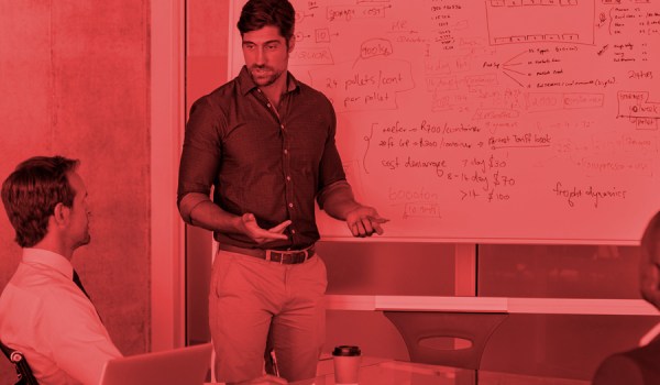 Especialista Universitario en Creación y Gestión Empresarial