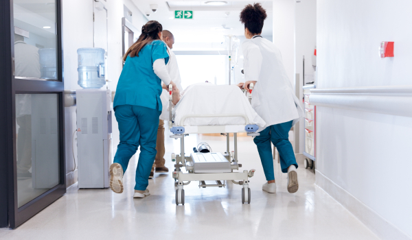 Experto Universitario en Cuidados de Enfermería ante las Actuaciones en Urgencias y Emergencias