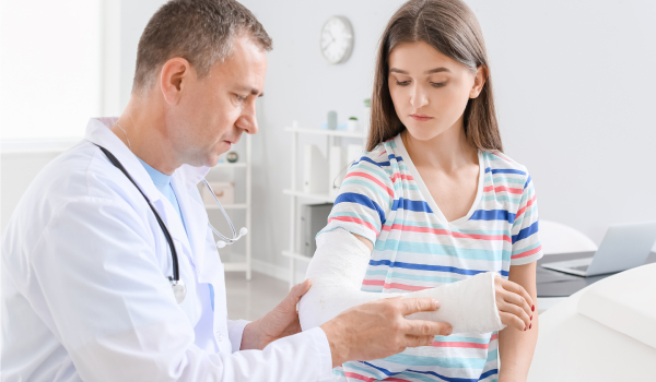 Curso Universitario en Tratamiento Fisioterapéutico en las Fracturas Distal de Radio o Colles
