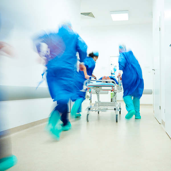 Máster Universitario en Cuidados de Enfermería en Urgencias y Emergencias